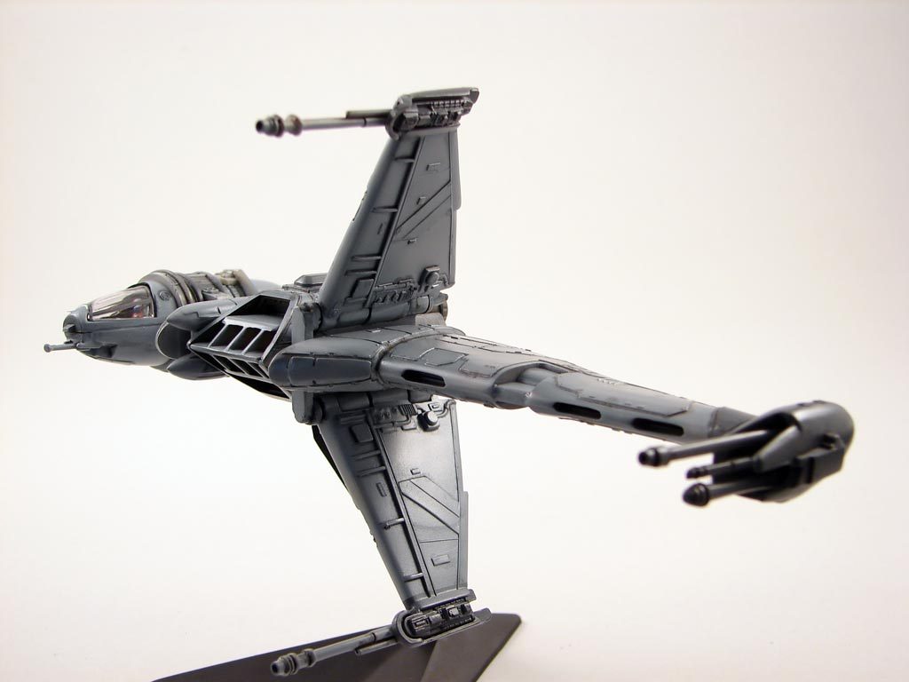 modelos a escala bwing-05-1024x768 Star Wars: B-Wing Fighter  