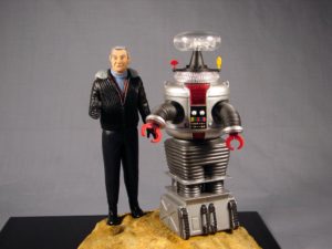 modelos a escala lsrobot.01-300x225 Lost in Space: Dr. Zachary Smith and  B-9 Robot (Perdidos en el Espacio)  