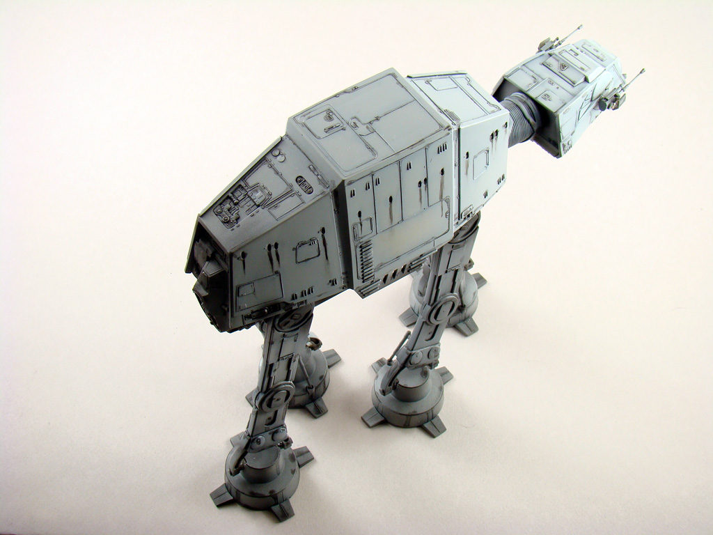 modelos a escala starwarsatat-04-1024x768 Star Wars: Imperial AT-AT Walker  