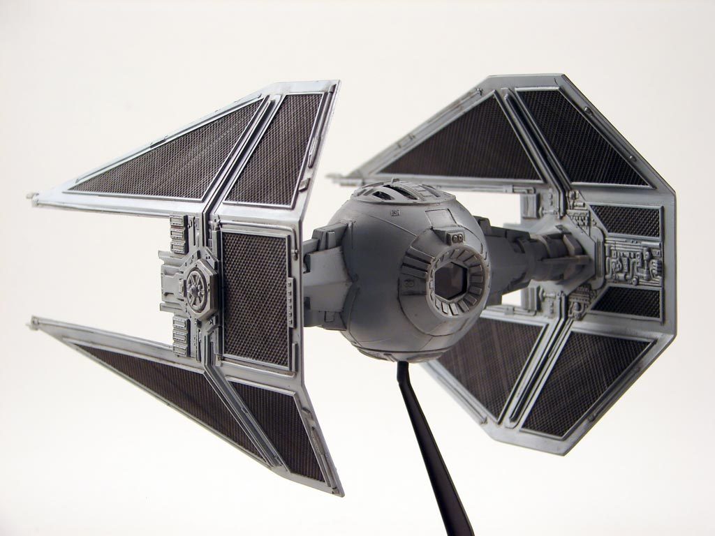 modelos a escala swtiei-06-1024x768 Star Wars: Tie Interceptor  
