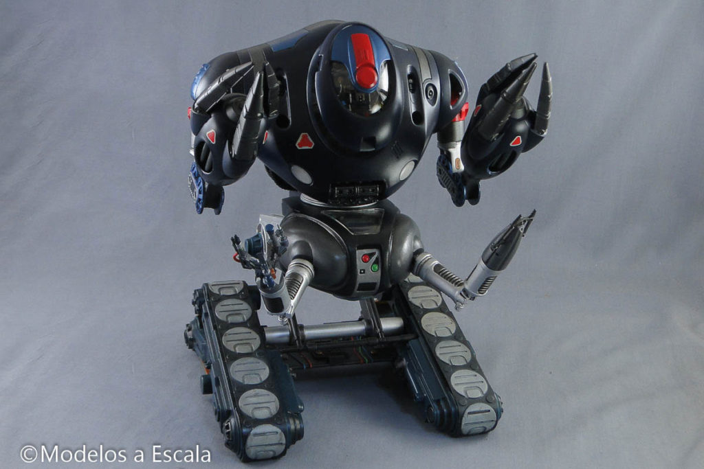 modelos a escala newRobot-01-1024x683 Lost in Space: New Robot  