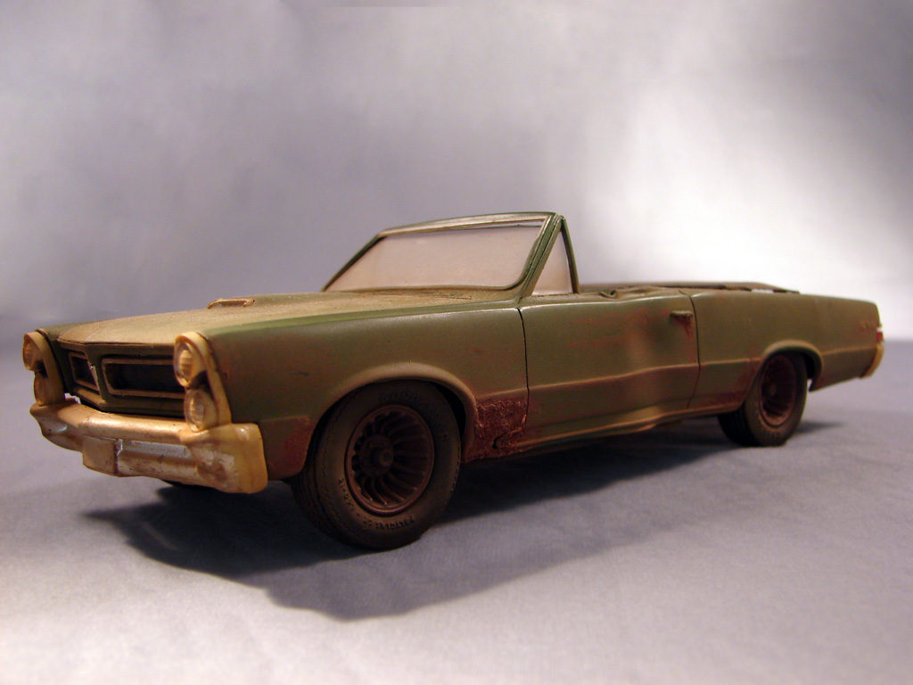 modelos a escala pontiac10-02-1024x768 Pontiac GTO Descapotable 1965 (Descuidado)  