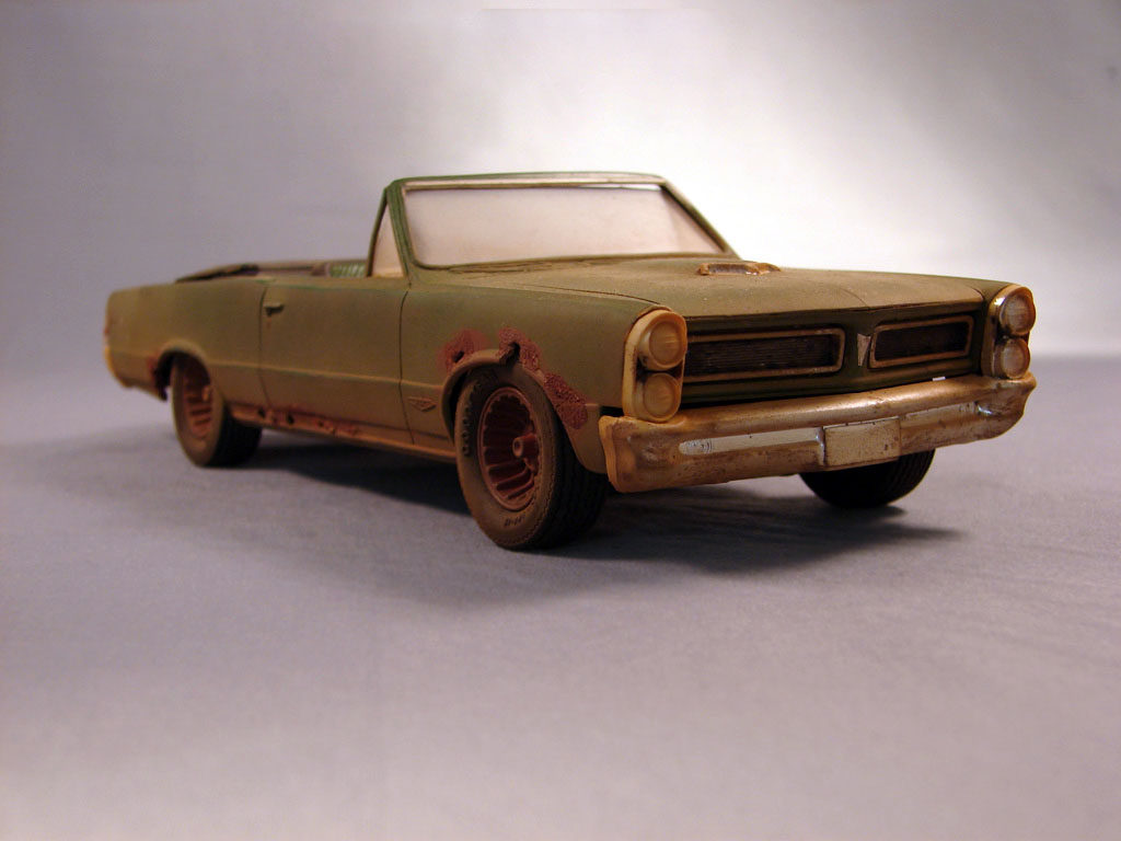 modelos a escala pontiac10.01-1024x768 Pontiac GTO Descapotable 1965 (Descuidado)  